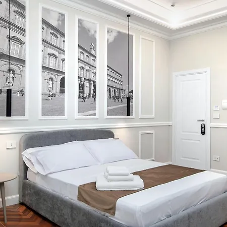 Plaza Duomo 나폴리