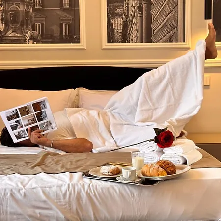 Plaza Duomo 4* Naples
