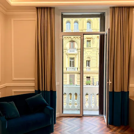 Plaza Duomo 4* Neapol